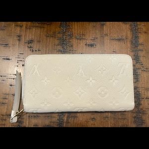 Louis Vuitton Empreinte Zippy wallet